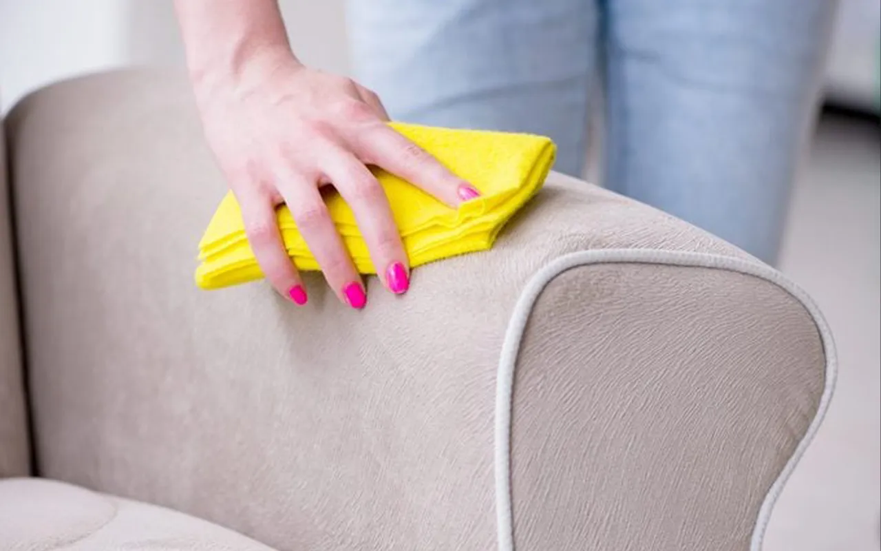 How to Clean a Heavily Soiled Microfiber Couch